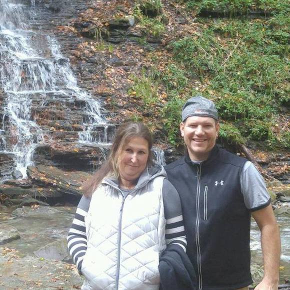 Meet your Posher, Alex - Picture 1 of 1